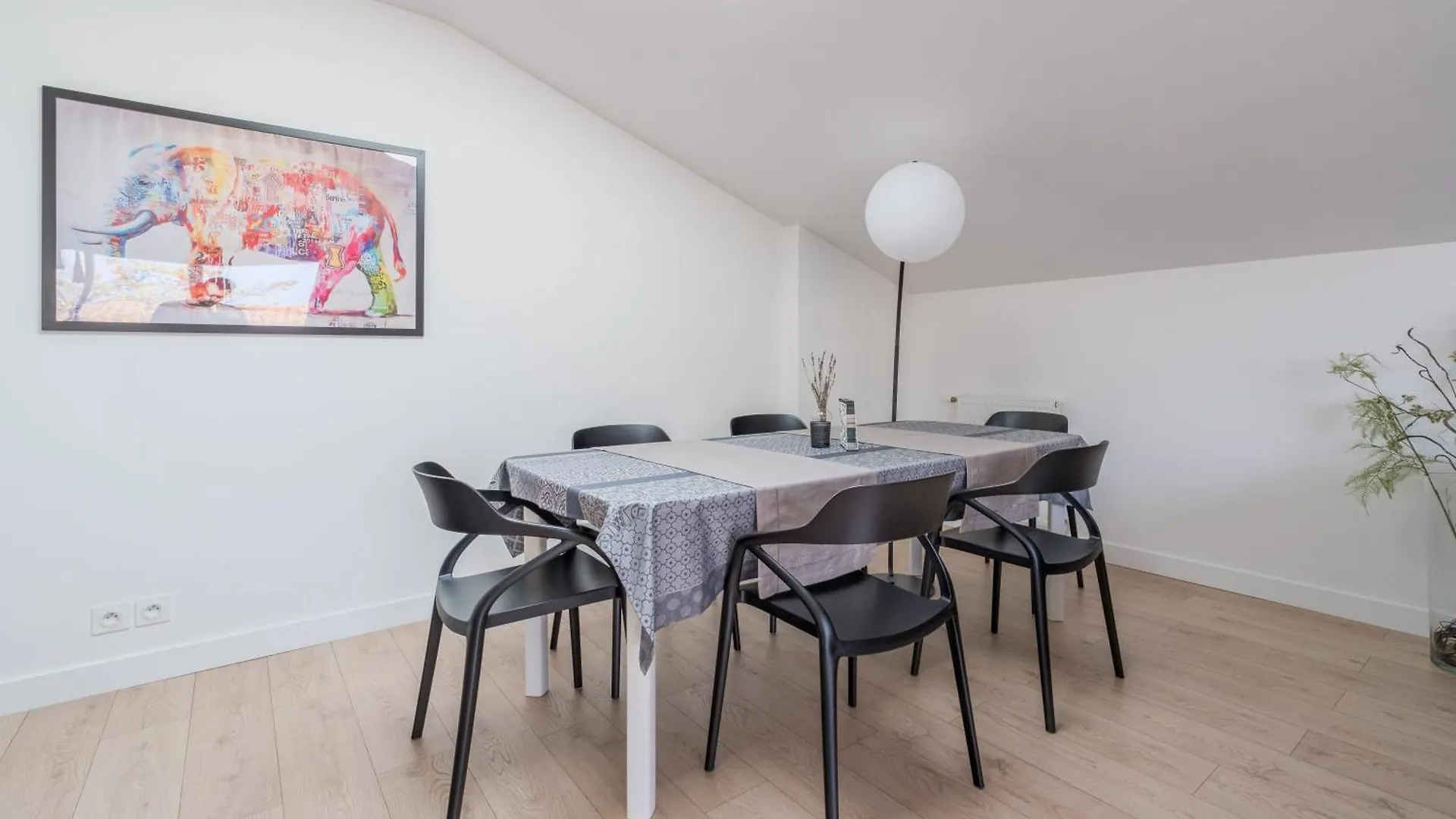 Le Van Gogh - Bel Appt Pour 5 A Blagnac Frankrijk