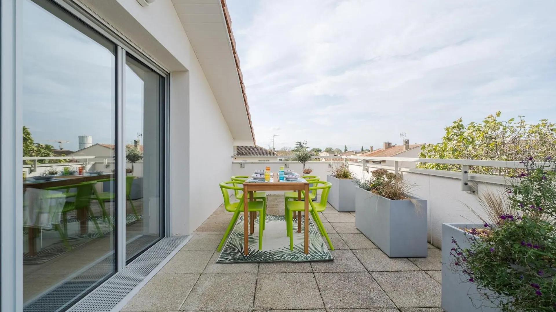 Le Van Gogh - Bel Appt Pour 5 A Blagnac Appartement